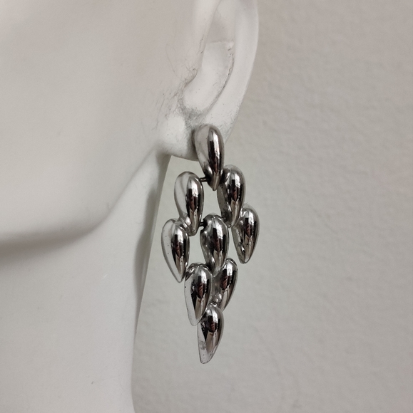 🇨🇦 Vintage Monet cascade chandelier earrings - Picture 3 of 14